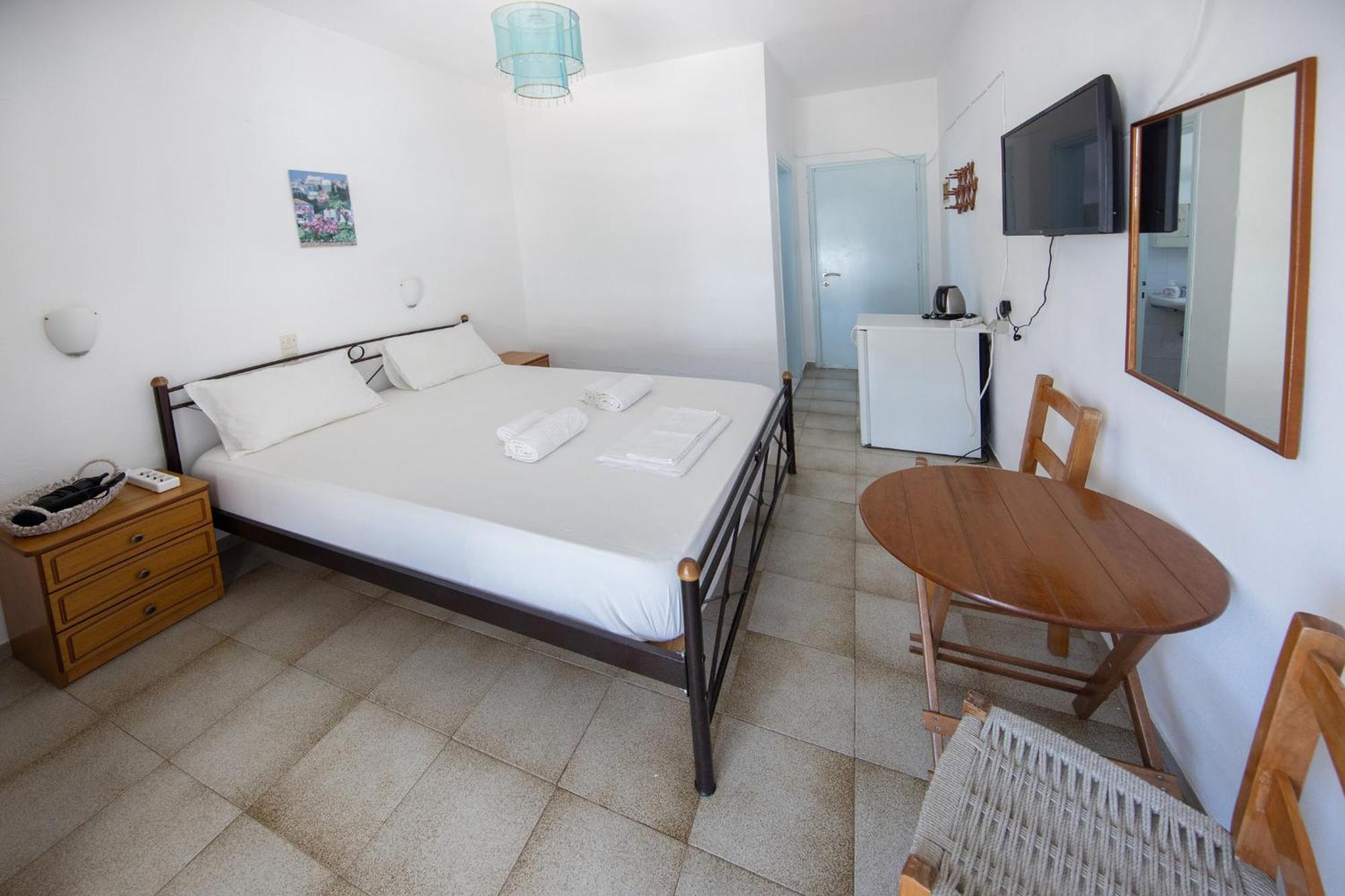 Nikos Rooms Vóci Kültér fotó